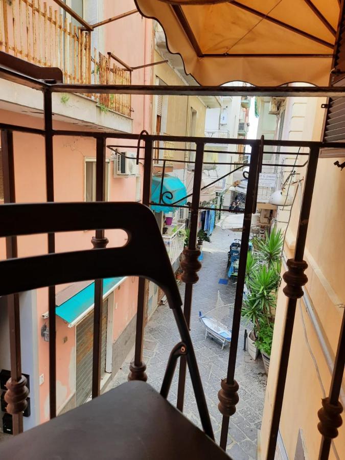 شقة Moonlight House يوتْسْوولْ المظهر الخارجي الصورة