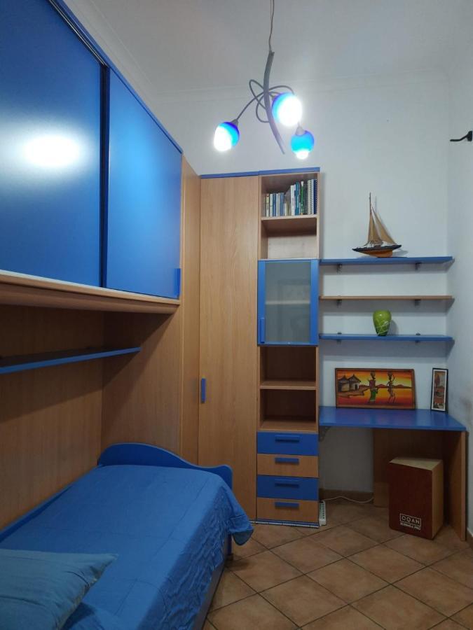 شقة Moonlight House يوتْسْوولْ المظهر الخارجي الصورة