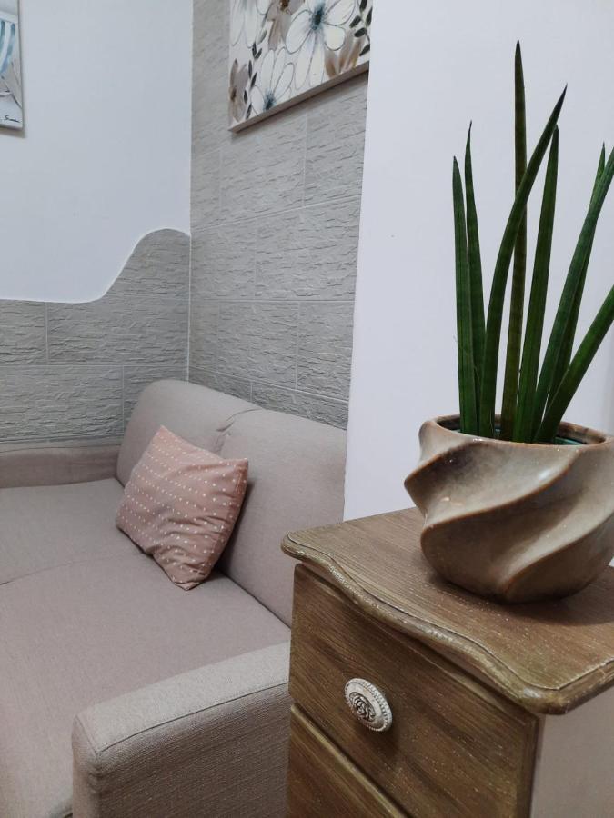 شقة Moonlight House يوتْسْوولْ المظهر الخارجي الصورة