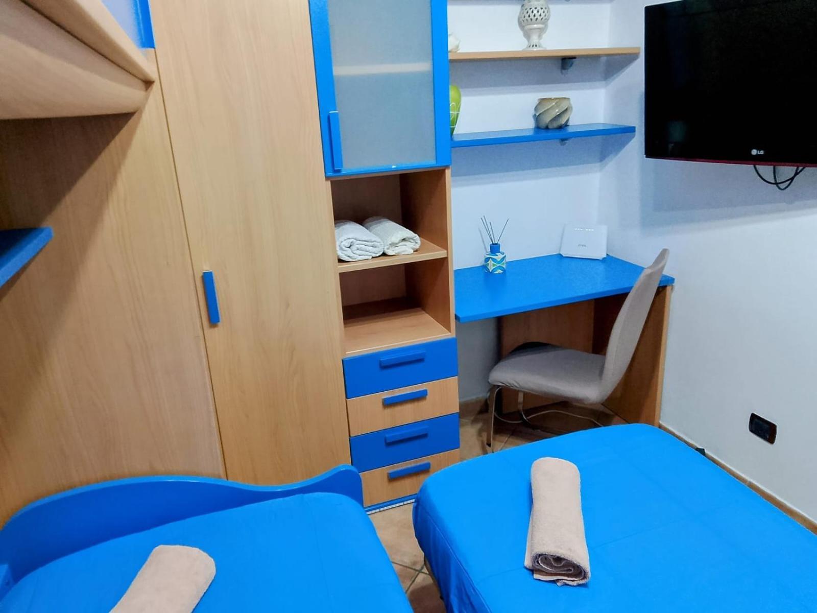 شقة Moonlight House يوتْسْوولْ المظهر الخارجي الصورة