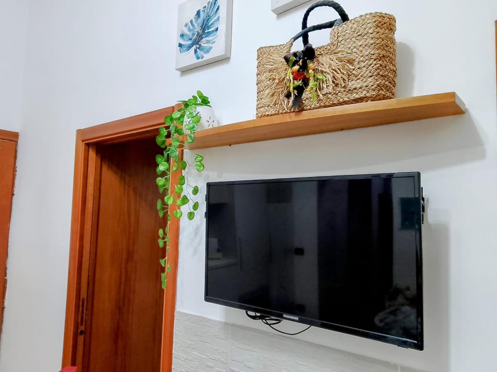 شقة Moonlight House يوتْسْوولْ المظهر الخارجي الصورة